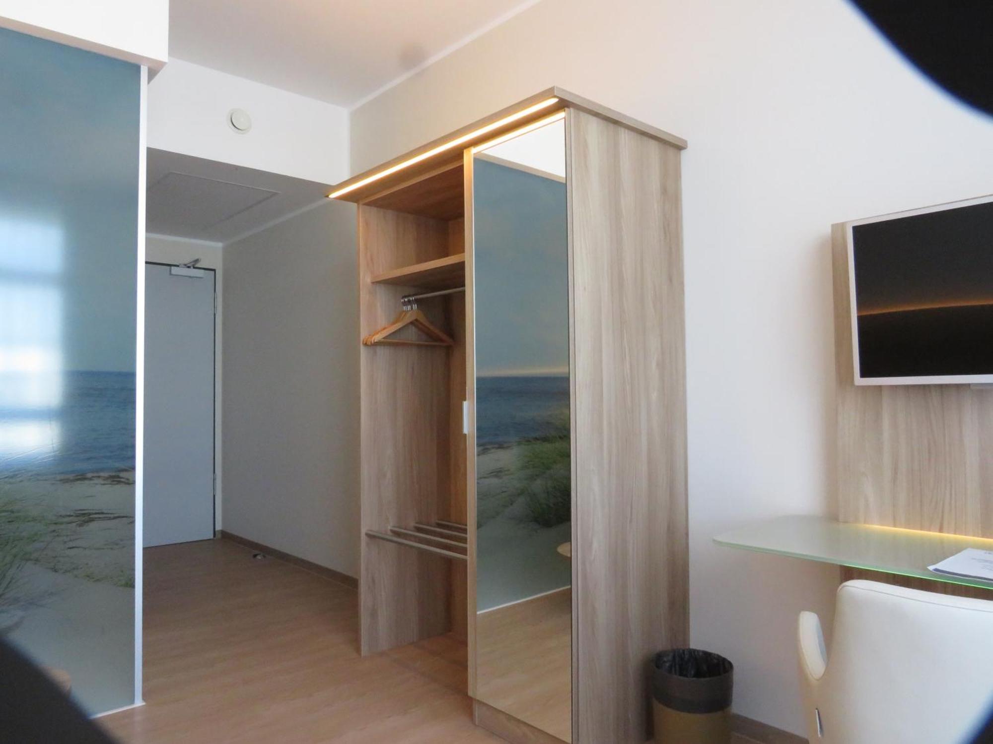 Dlrg Tagungszentrum Hotel Delphin Bad Nenndorf Exteriör bild
